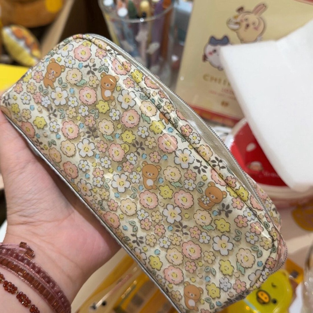 Good Floral & Wedding Decor Supply - Magnifique trousse à crayons florale de