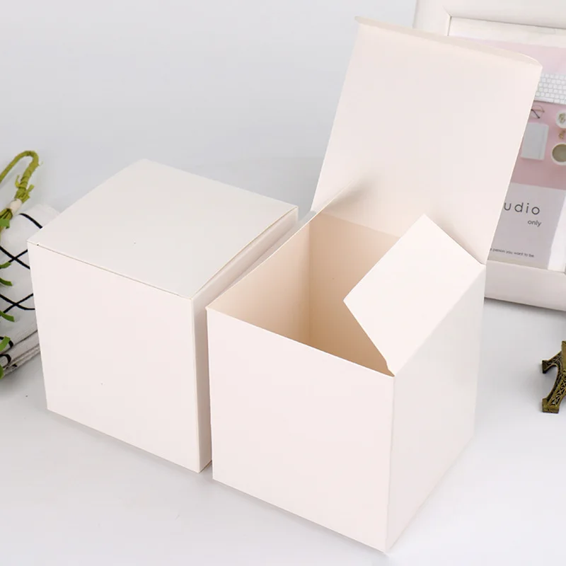Carton Blanc Vierge en Papier  - Wedding Favor Box avis et prix